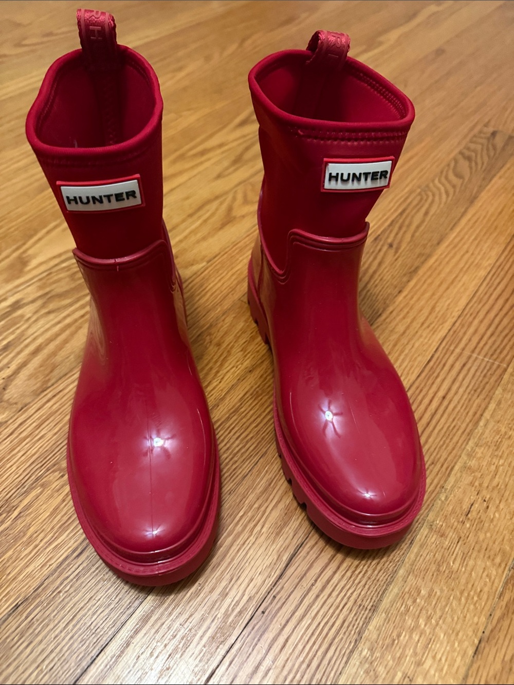 Hunter Women’s Red Waterproof Rain Boots Size 8 NWOT